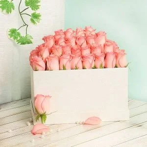 Blooming Pink Rose Box